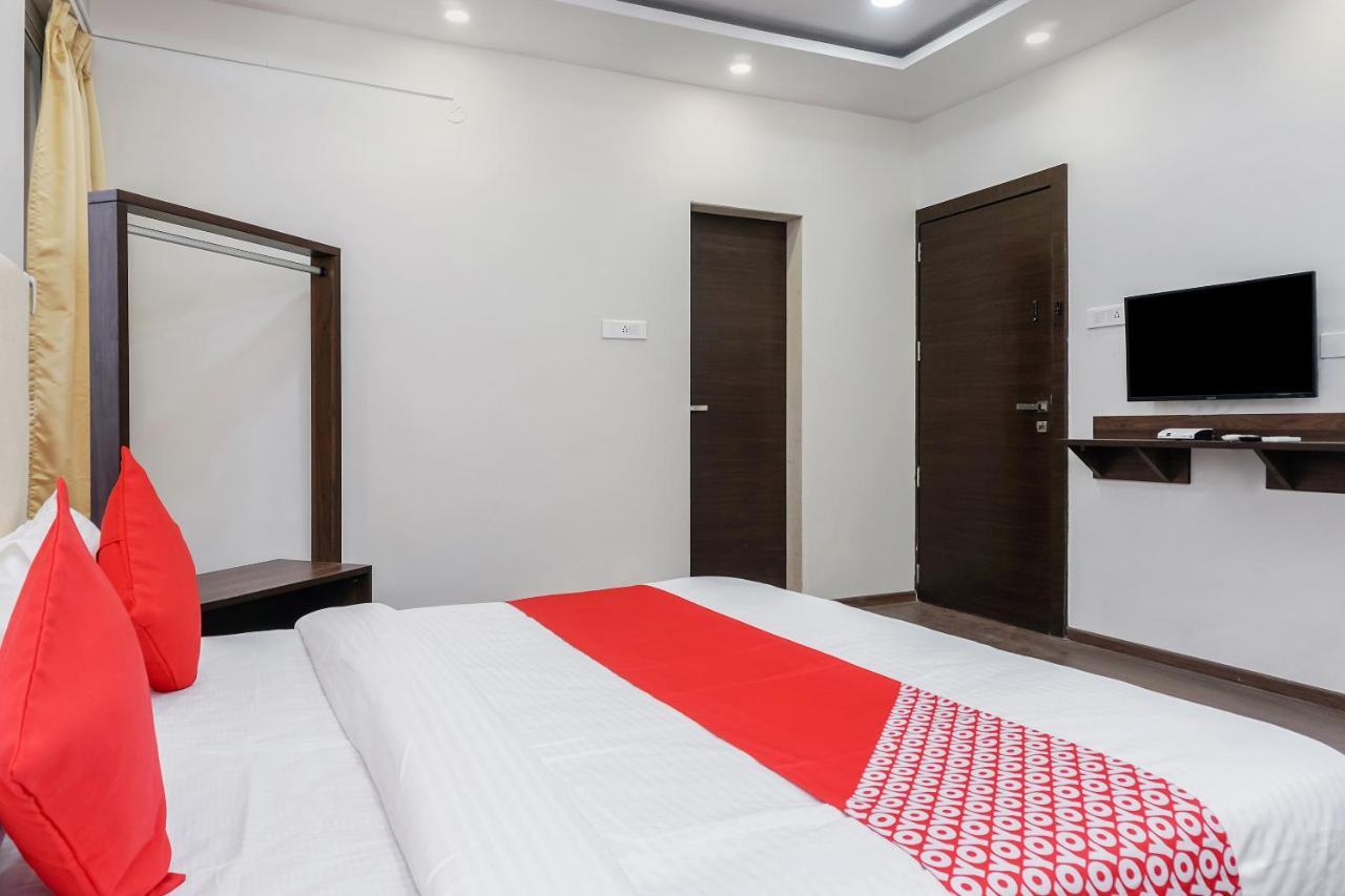 Oyo 16832 Hotel I Suite 2 Mangvadi エクステリア 写真