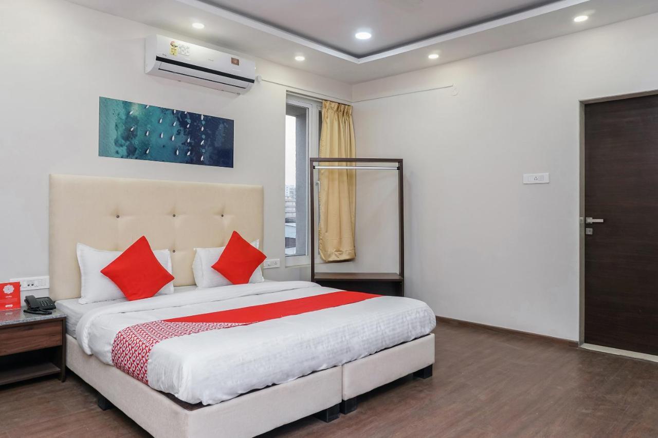 Oyo 16832 Hotel I Suite 2 Mangvadi エクステリア 写真