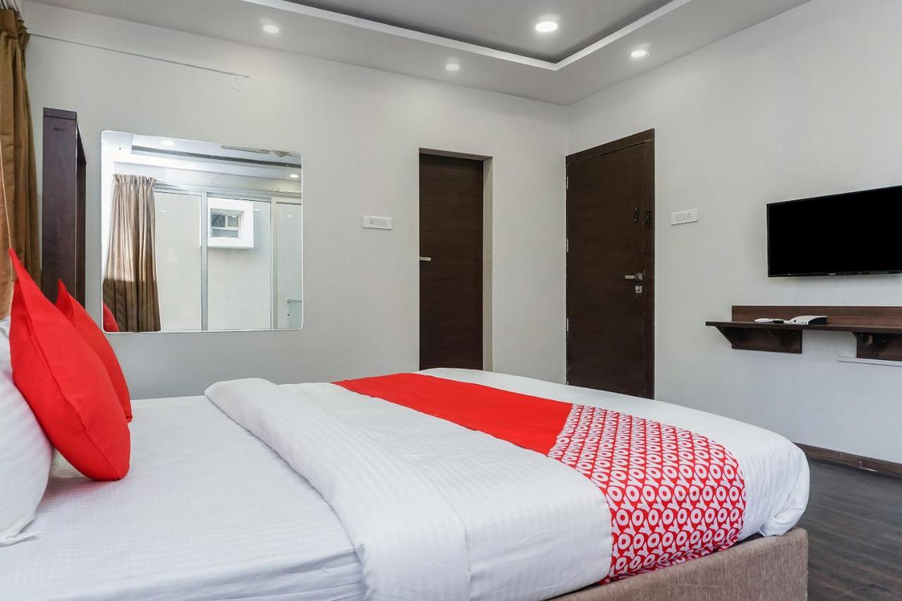 Oyo 16832 Hotel I Suite 2 Mangvadi エクステリア 写真