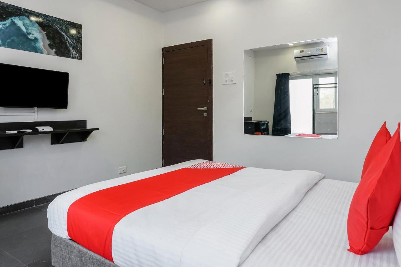 Oyo 16832 Hotel I Suite 2 Mangvadi エクステリア 写真